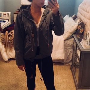 Women’s quicksilver rain jacket